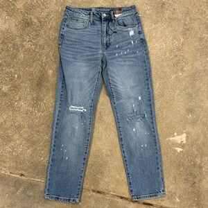 NWT Denim Faded Jeans Juniors Size 9 Blue Straight Leg Distressed Ankle Mid Rise